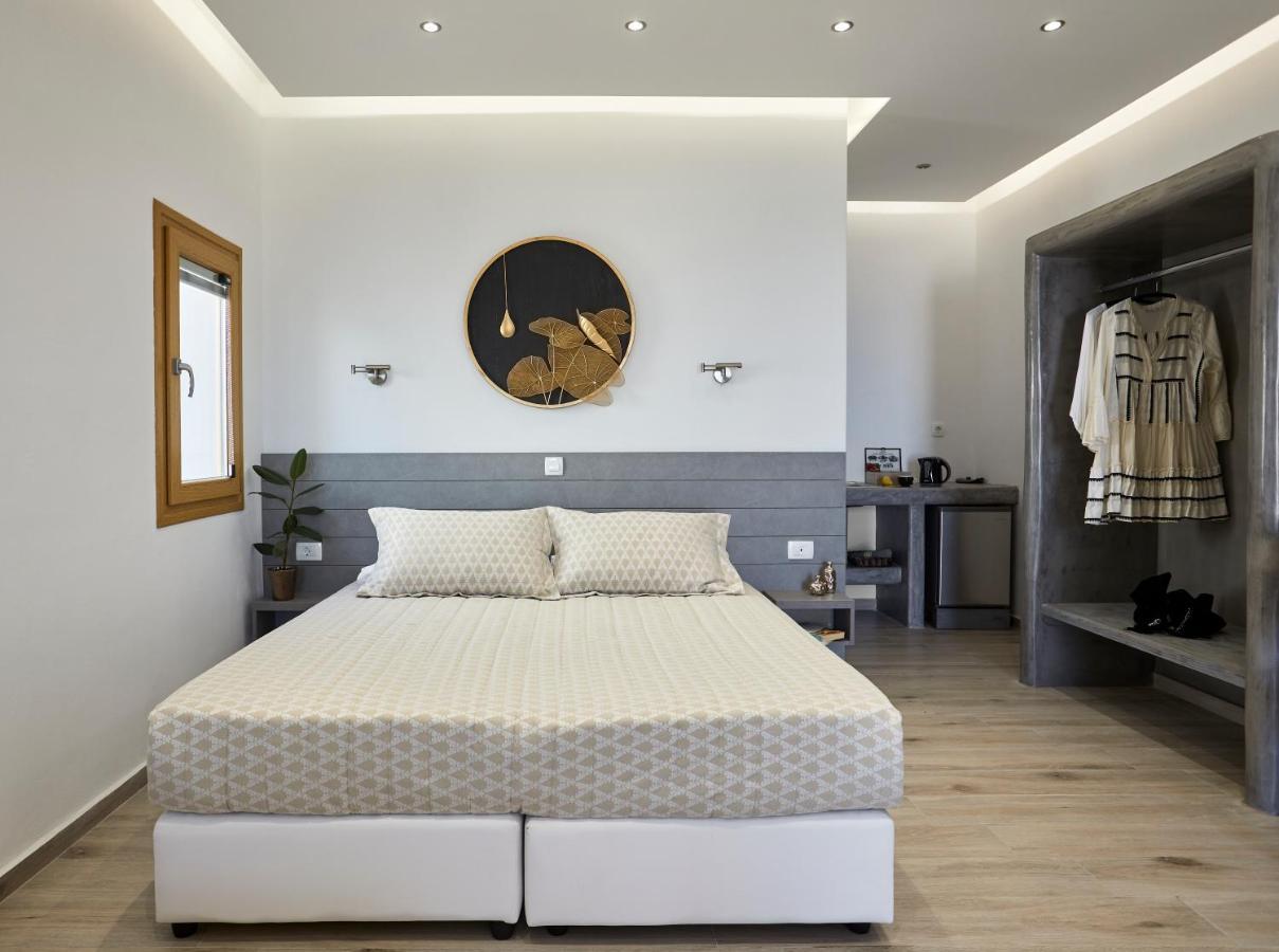 Alyvia Suites Иа Екстериор снимка